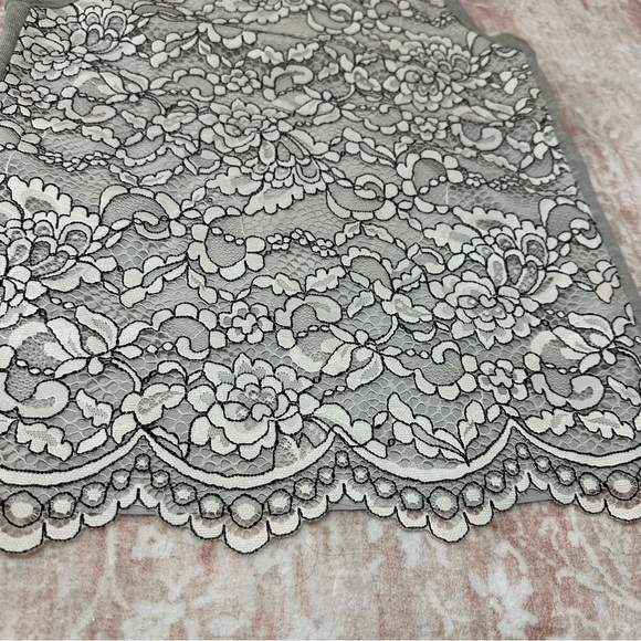 J CREW 100% Merino Wool Lace Top - Picture 2 of 8